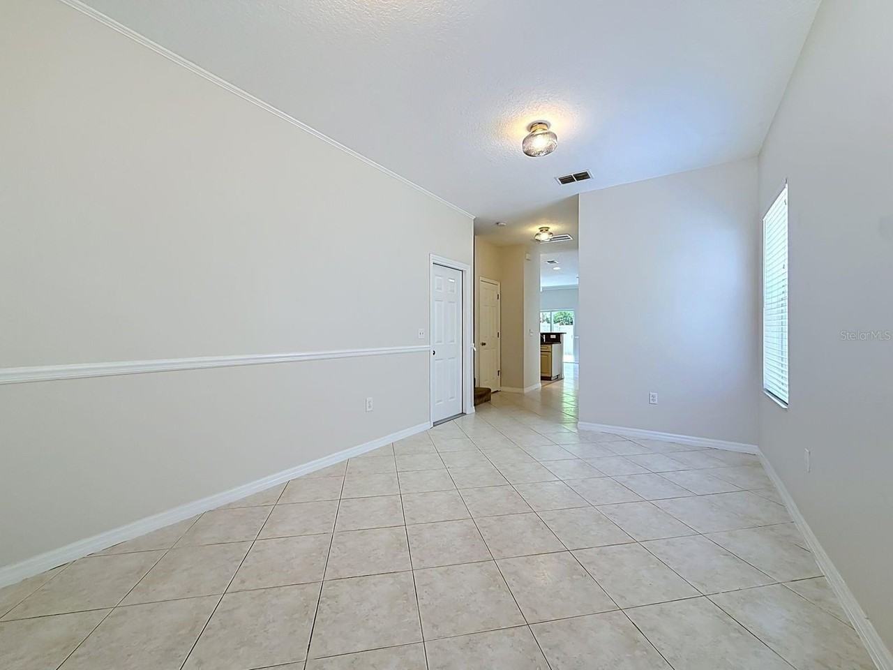 648 Norfolk St - Photo 7 of 50