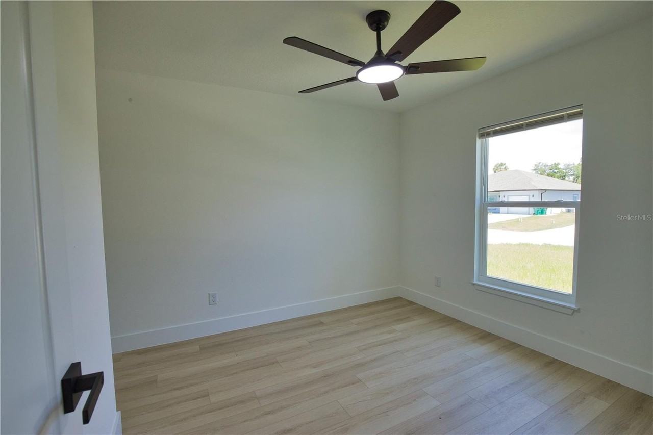 17147 Carleen Ave - Photo 6 of 39
