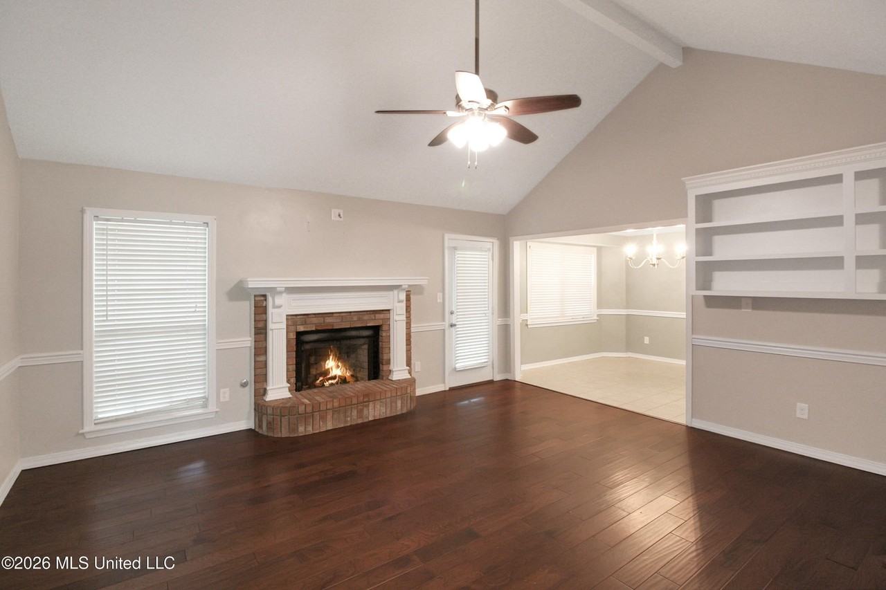 114 Trace Ridge Dr - Photo 3 of 22