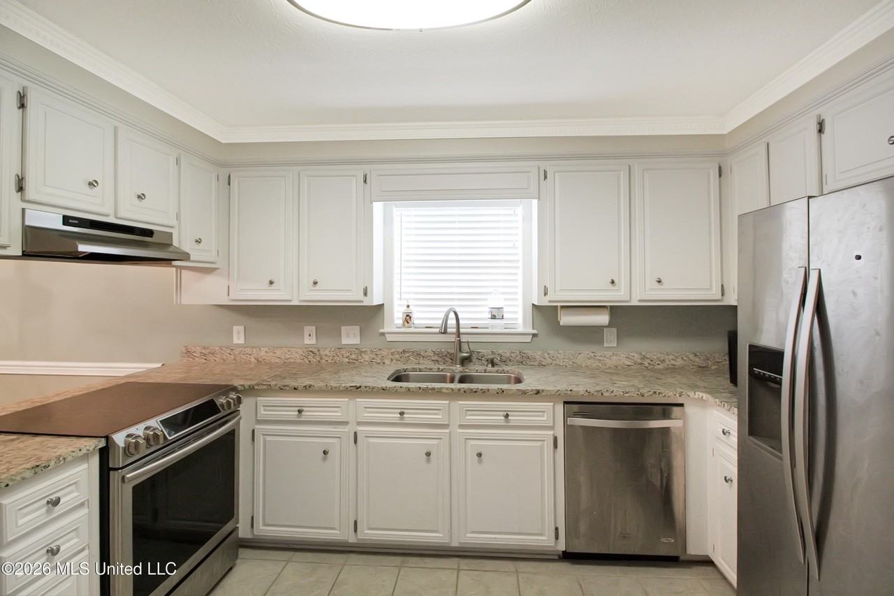 114 Trace Ridge Dr - Photo 6 of 22