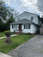 featured image of 14 Walnut Ave E