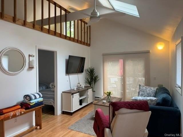 126 Lynn Ave #7 - Photo 4 of 4