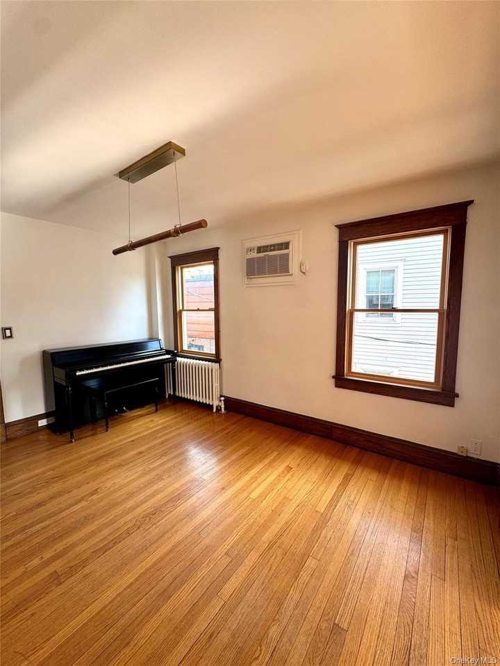 3 Memorial Ave #102 - Photo 7 of 17