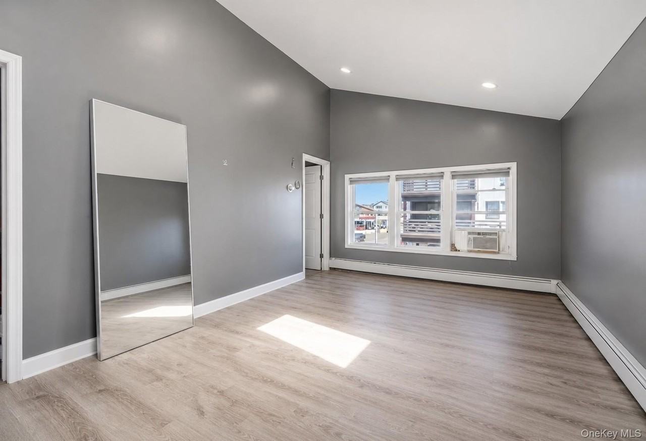 53 Arizona Ave #1 - Photo 6 of 10