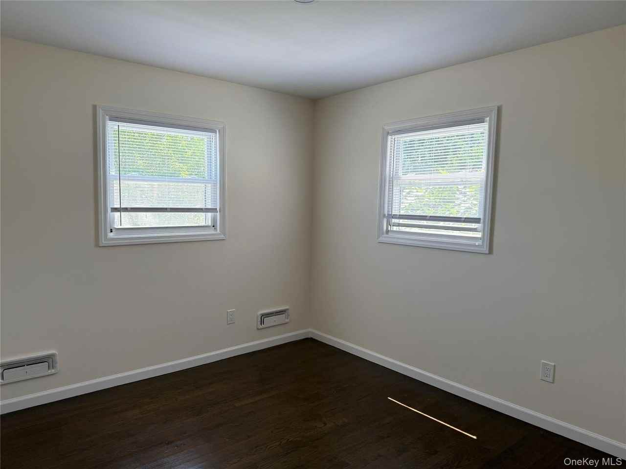 11 Holle Pl #1 - Photo 7 of 10
