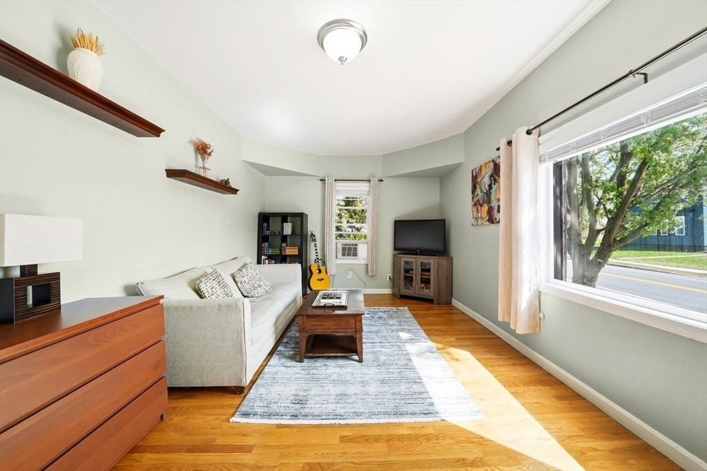 41 Cross St - Photo 7 of 41