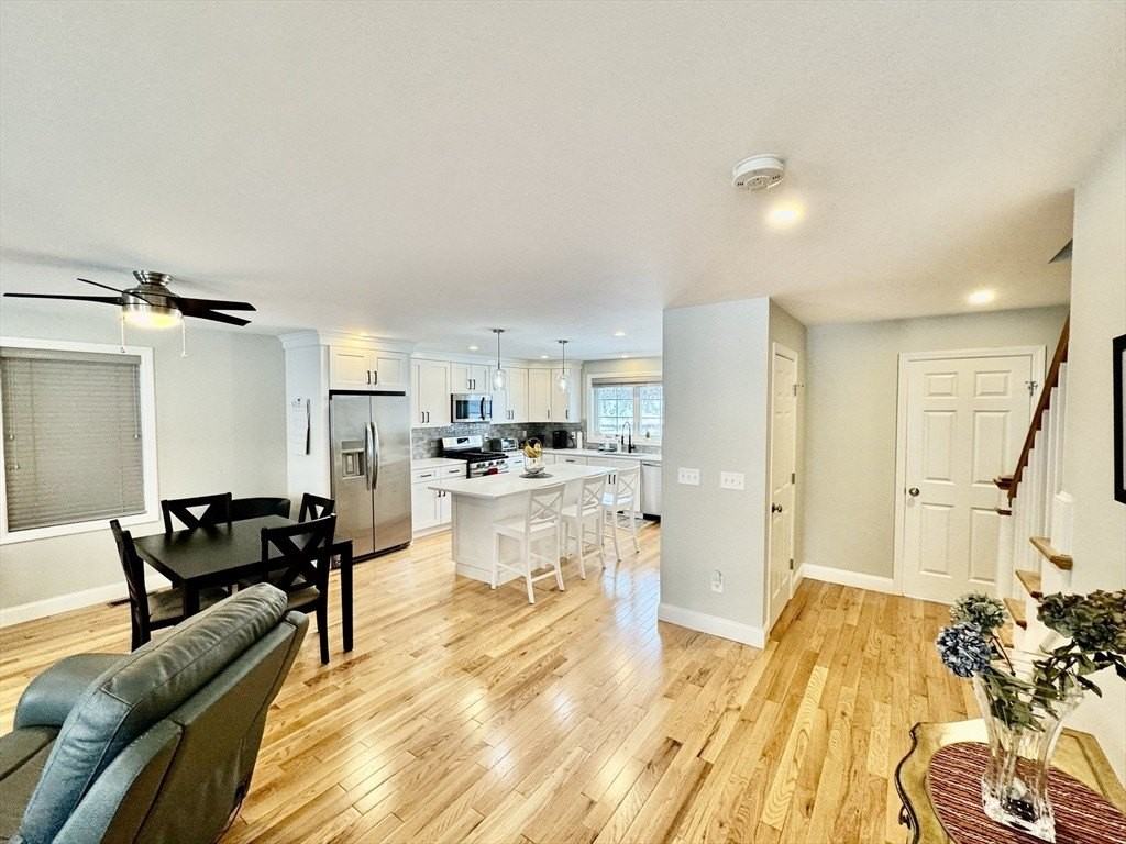 60 Garside St #5 - Photo 5 of 12