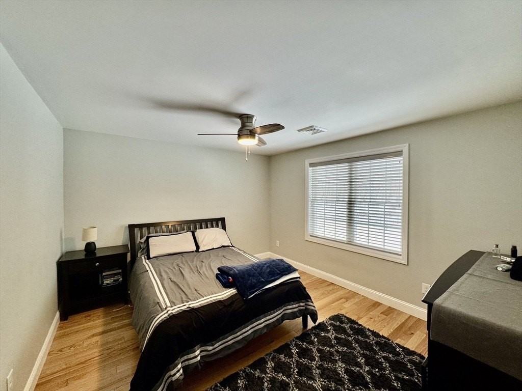 60 Garside St #5 - Photo 7 of 12