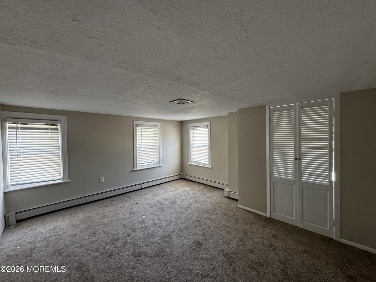 1712 Bay Ave #B - Photo 4 of 12