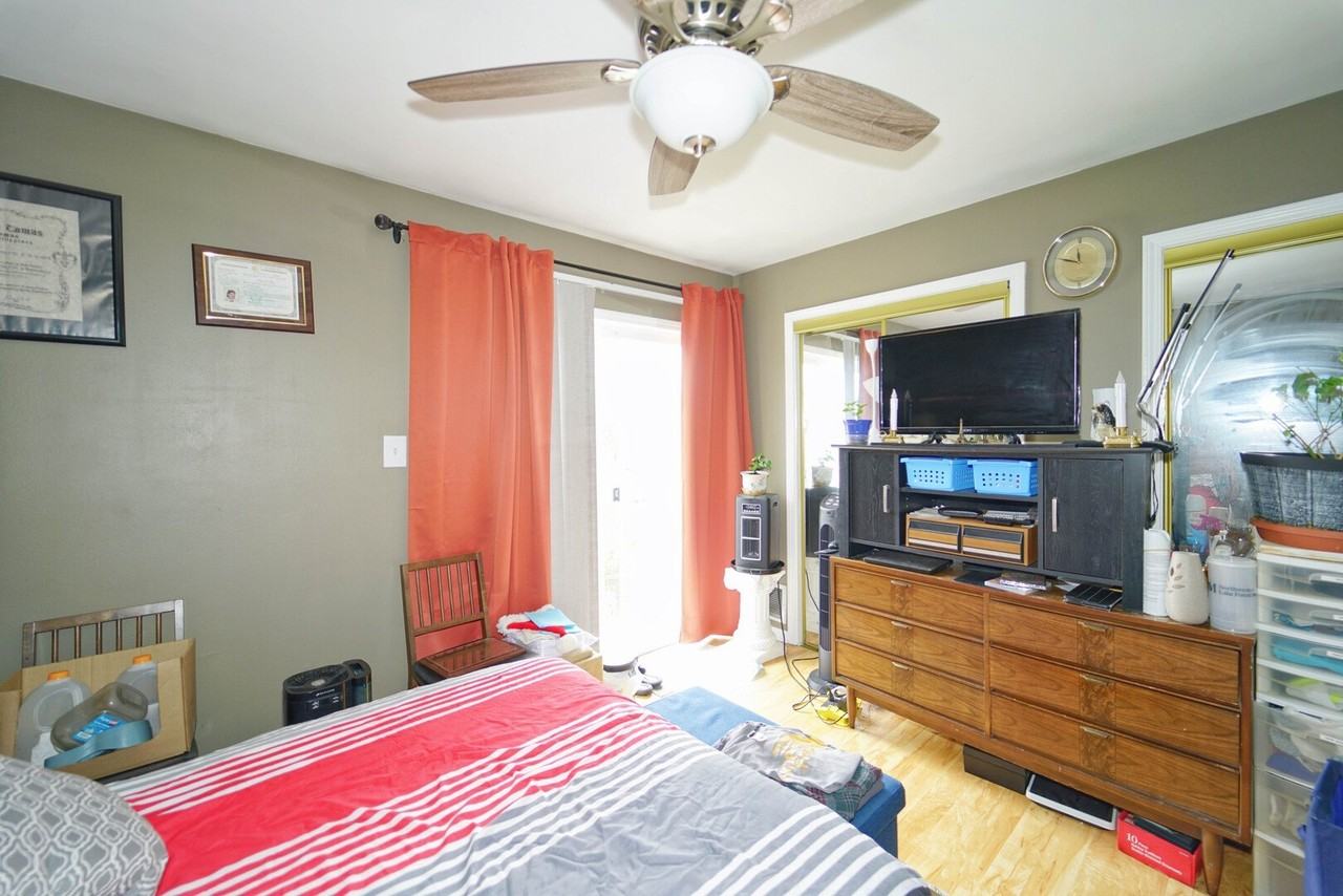 389 Meadow Green Ln #1 - Photo 5 of 15
