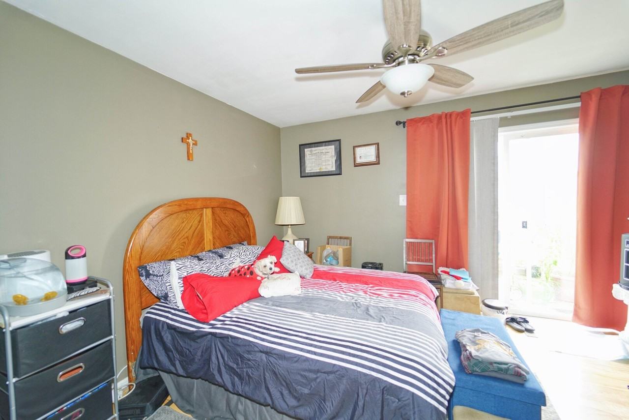 389 Meadow Green Ln #1 - Photo 6 of 15