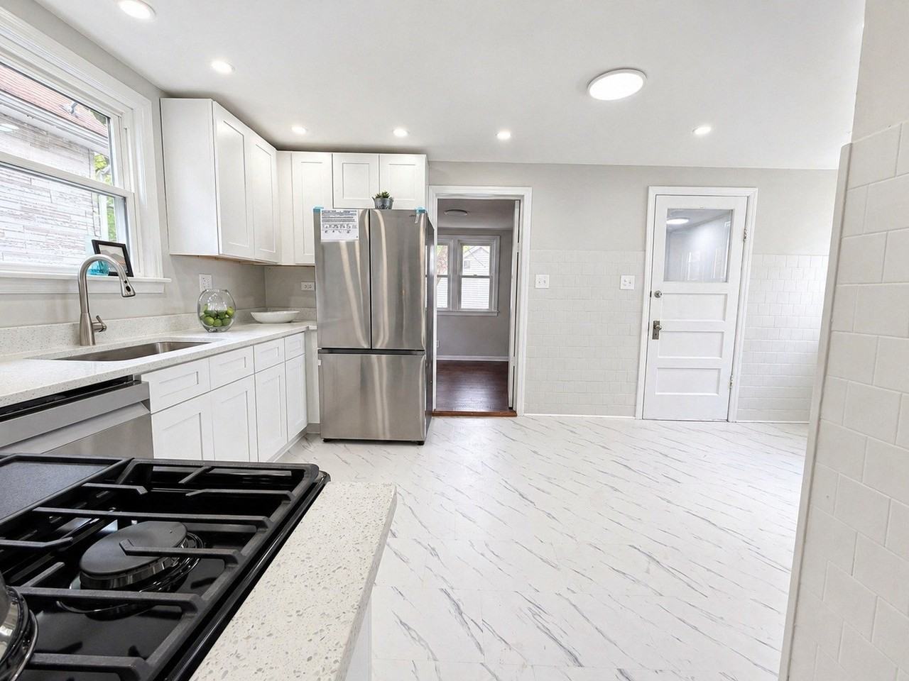 12253 S Peoria St - Photo 6 of 18