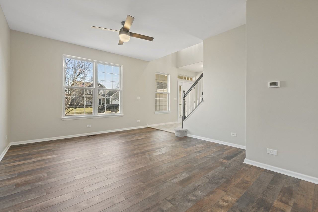 32804 Bending Creek Road - Photo 4 of 42