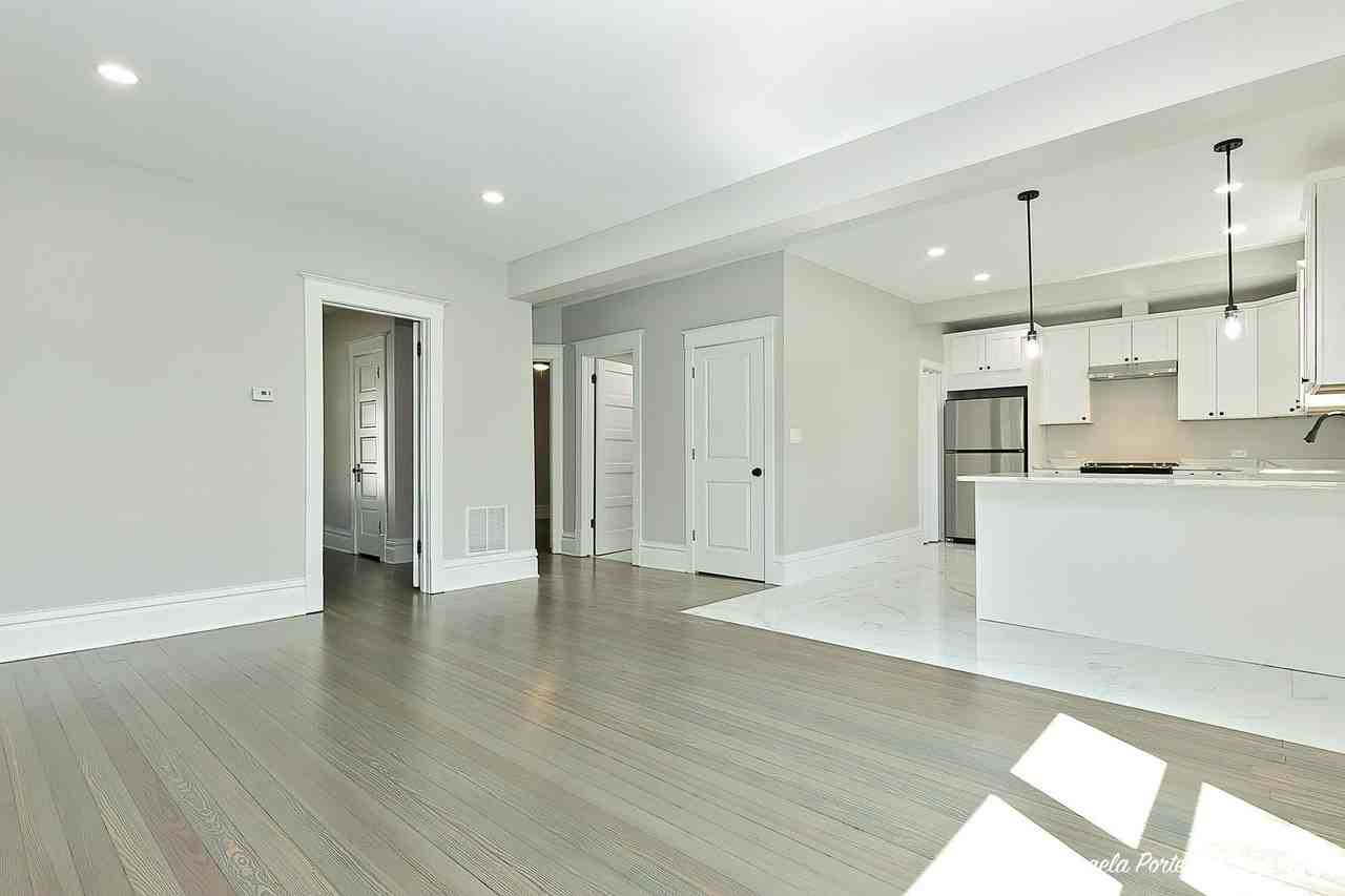 62 Pine St #A - Photo 7 of 29