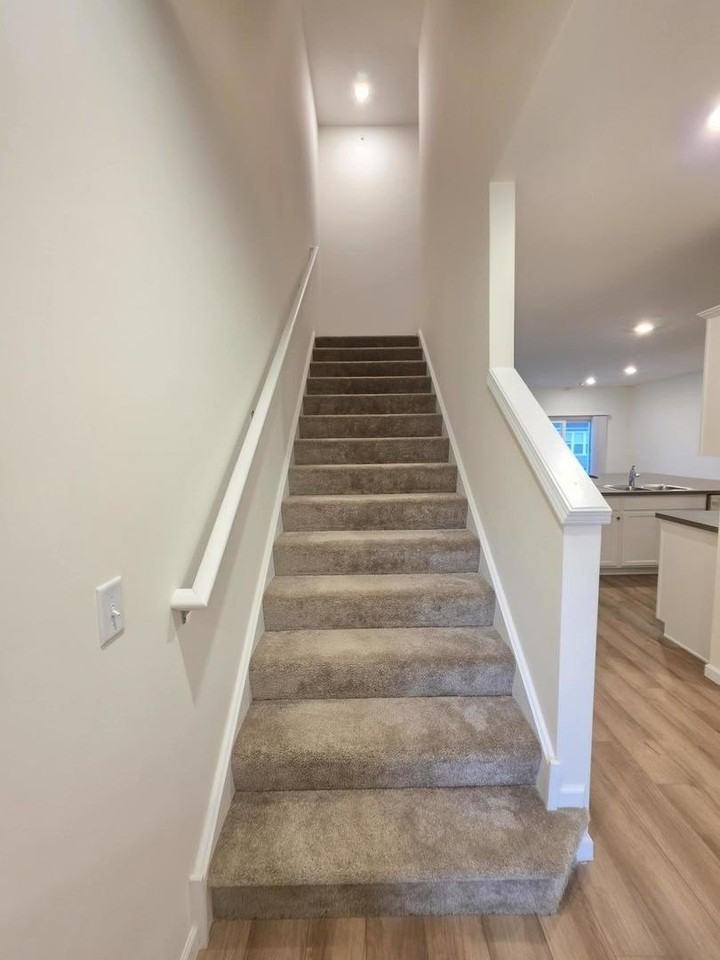 2318 Horseshoe Cir #08802 - Photo 3 of 39