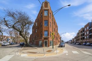 2245 W Barry Ave #4A - Photo 1 of 1