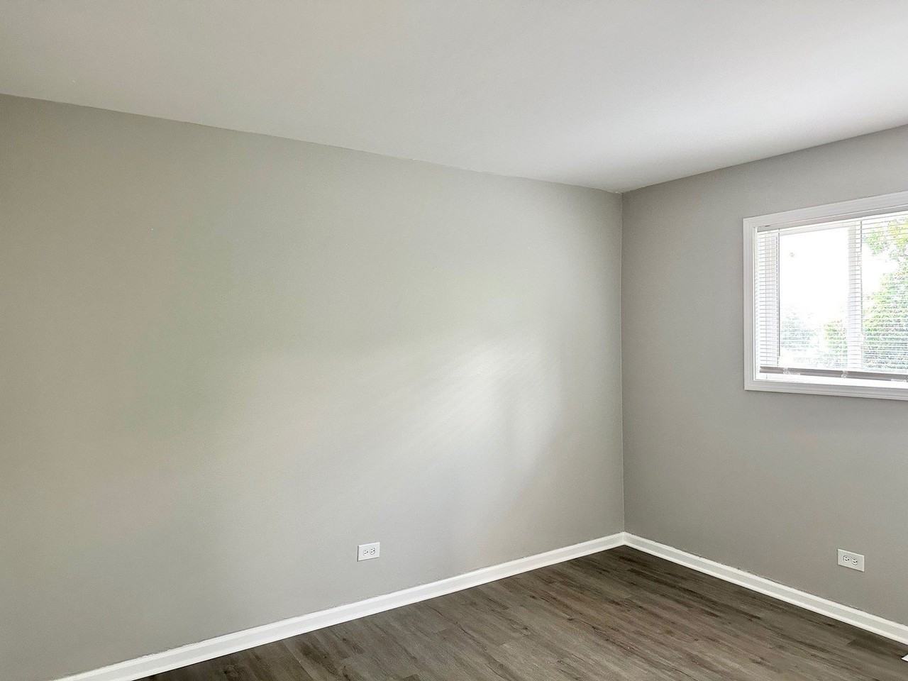 1715 E Roosevelt Rd #1 - Photo 6 of 15
