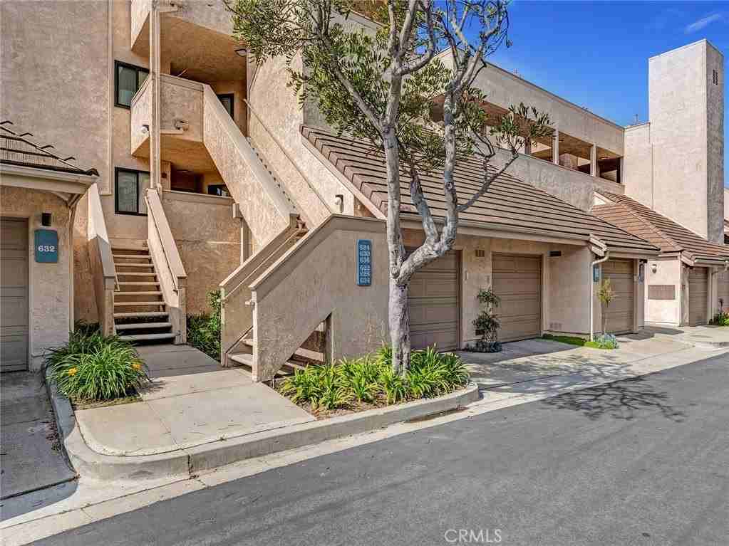 630 Island View Cir - Photo 6 of 28