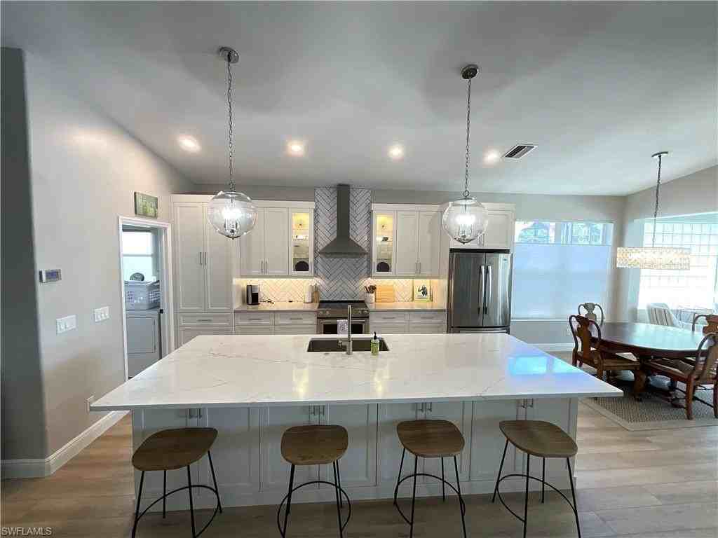 1709 Marsh Run - Photo 3 of 19