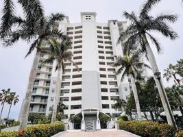 featured image of 425 Cove Tower Dr #902