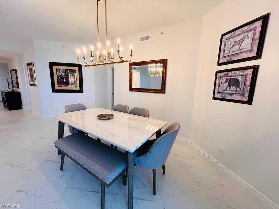 425 Cove Tower Dr #902 - Photo 7 of 26