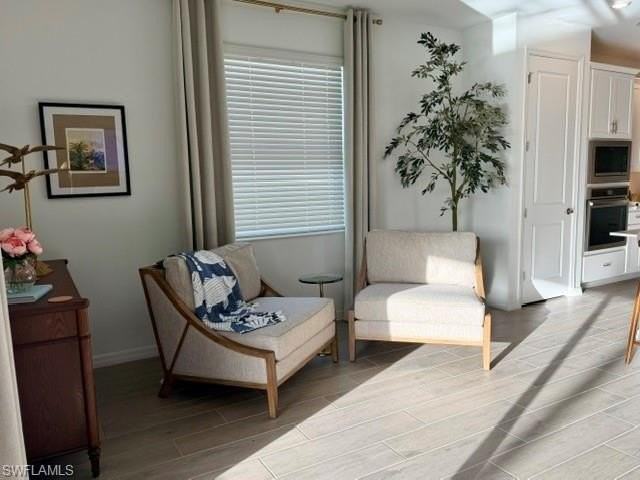 5453 Pikewood Ct - Photo 7 of 39