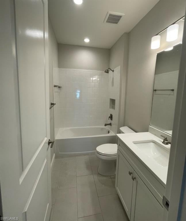 4600 Skysail Dr - Photo 4 of 7