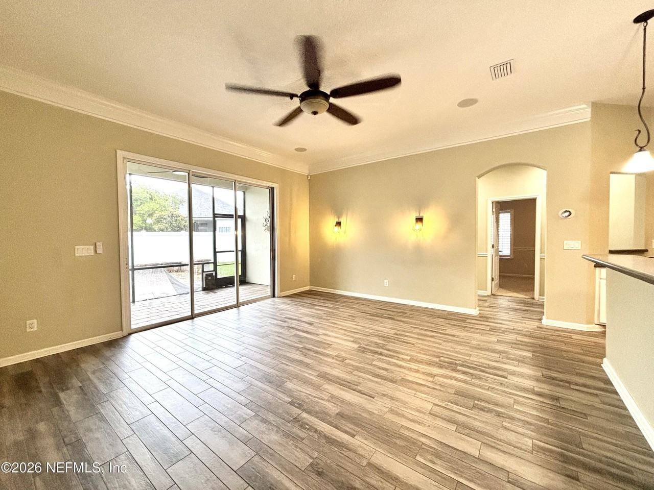 13856 Jeremiah Rd - Photo 6 of 37