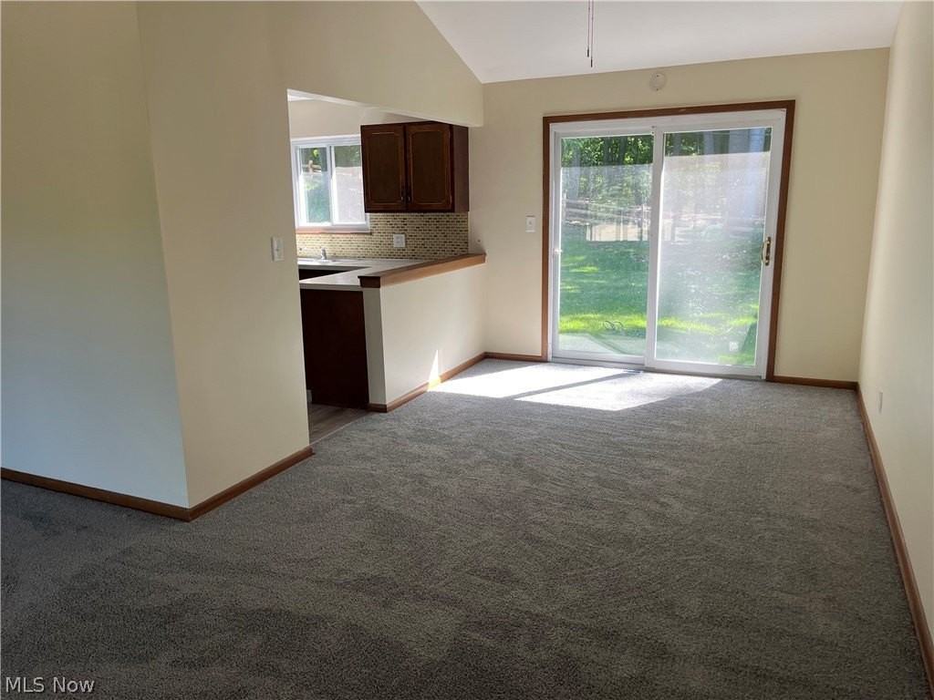 14741 Indian Creek Dr - Photo 4 of 18