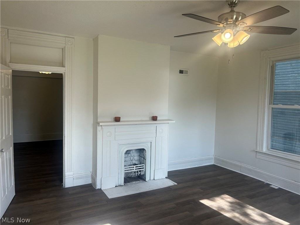 53 Osage St - Photo 3 of 11