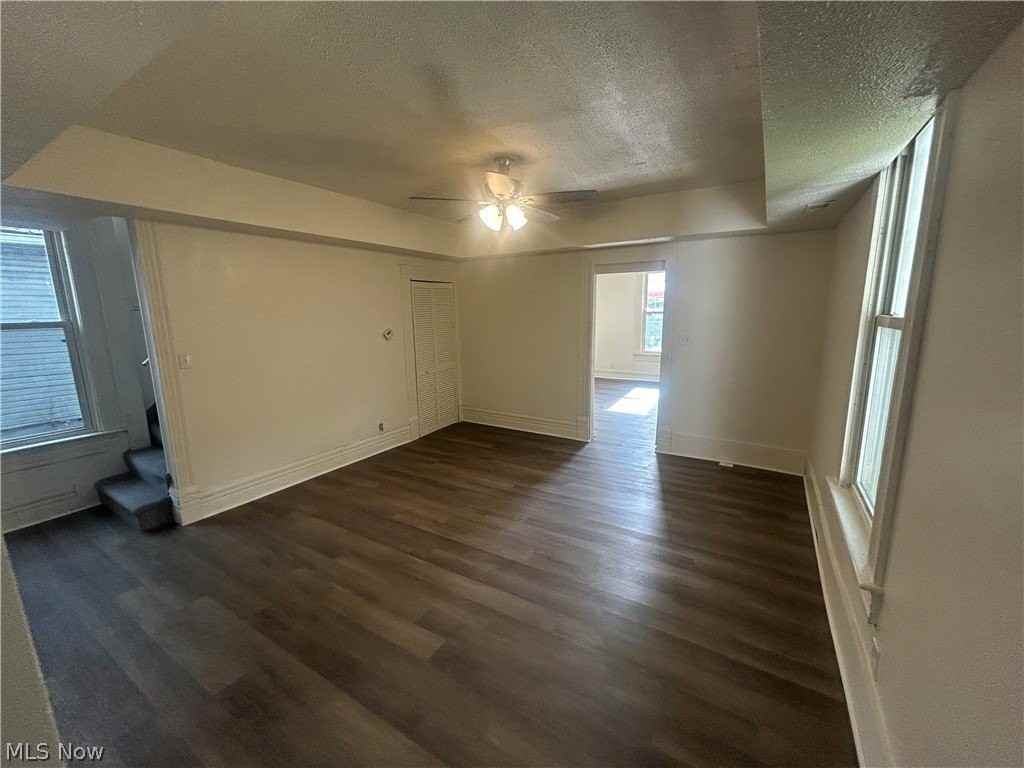 53 Osage St - Photo 4 of 11