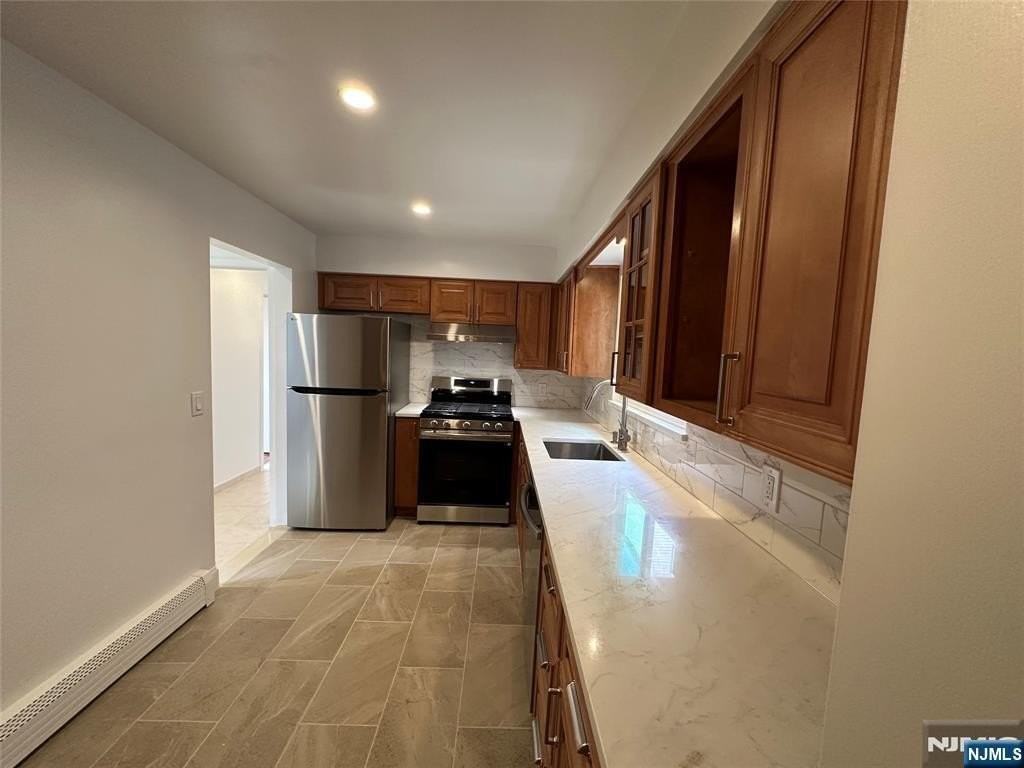 219 Cliff St #1 - Photo 7 of 22
