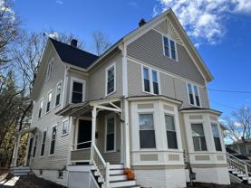 109 1/2 Warren St - Photo 1 of 1