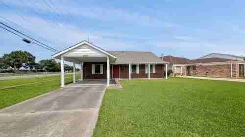 4000 Fir Ct