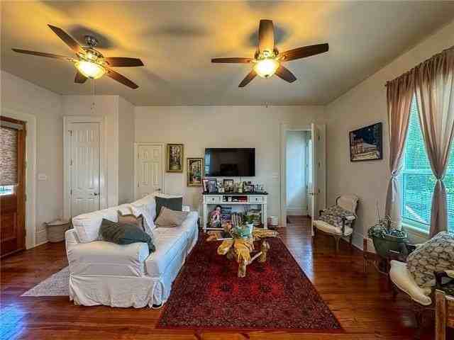 2308 N Johnson St - Photo 6 of 21