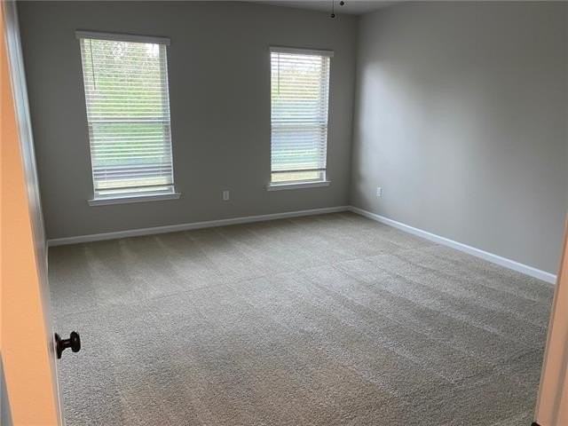 39071 Fairfield Dr - Photo 6 of 9
