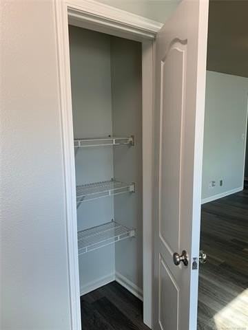 771 Hilltop Dr - Photo 5 of 13