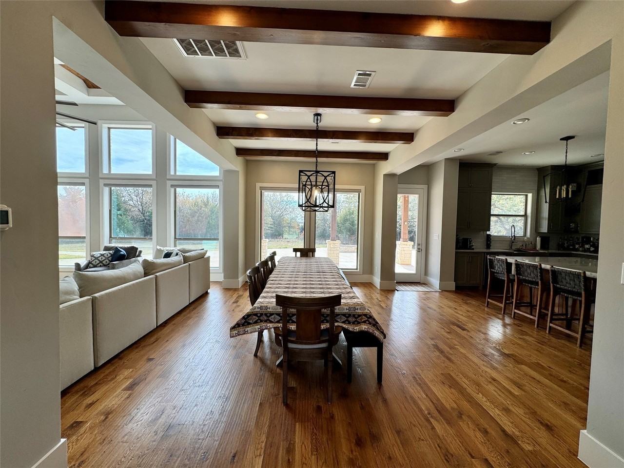 474 Eagle Cove Cir - Photo 3 of 26