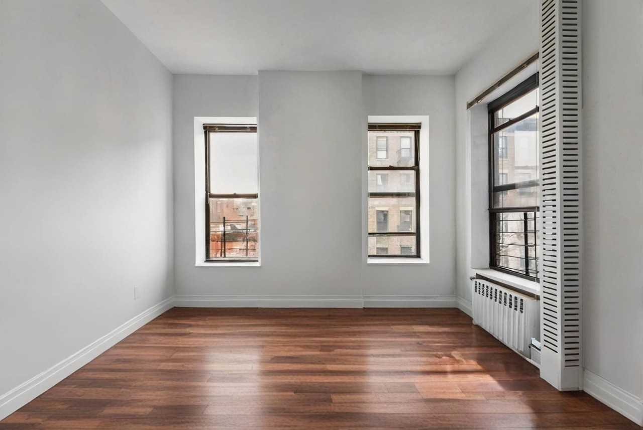 411 Manhattan Ave #9 - Photo 2 of 24