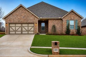featured image of 2809 Tranquilo Ln