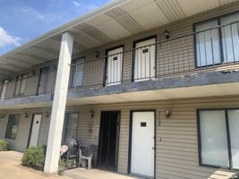 featured image of 3116 N Molleck Dr #B