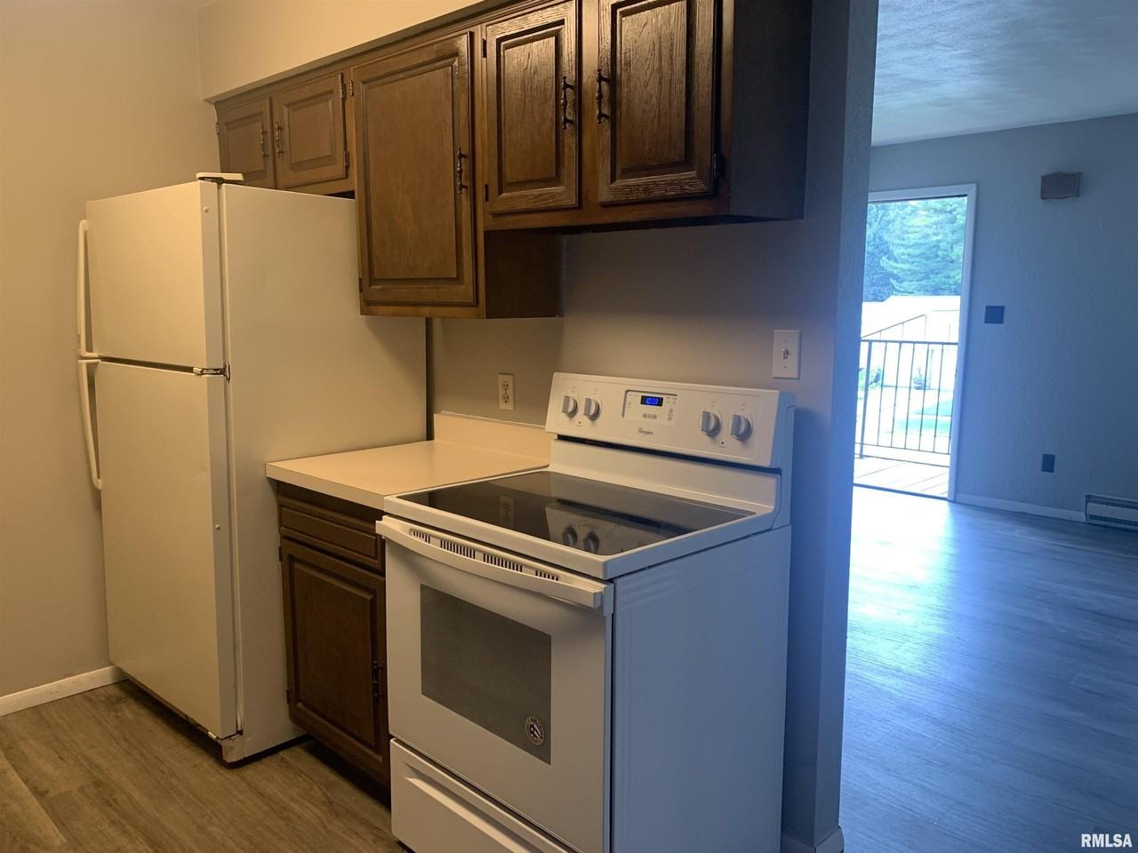 3116 N Molleck Dr #B - Photo 7 of 15