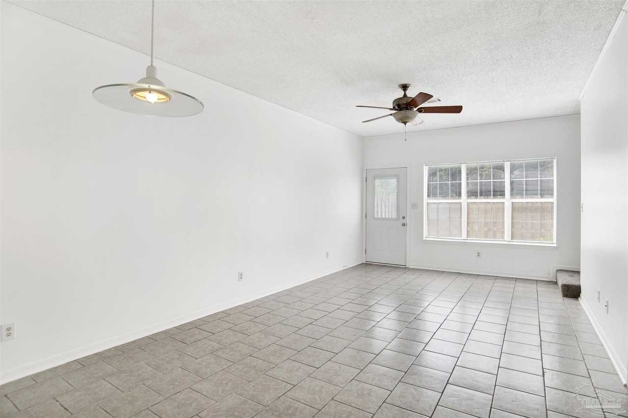 601 E Burgess Rd #K11 - Photo 5 of 26