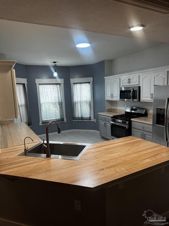 2232 Orion Lake Dr - Photo 7 of 25