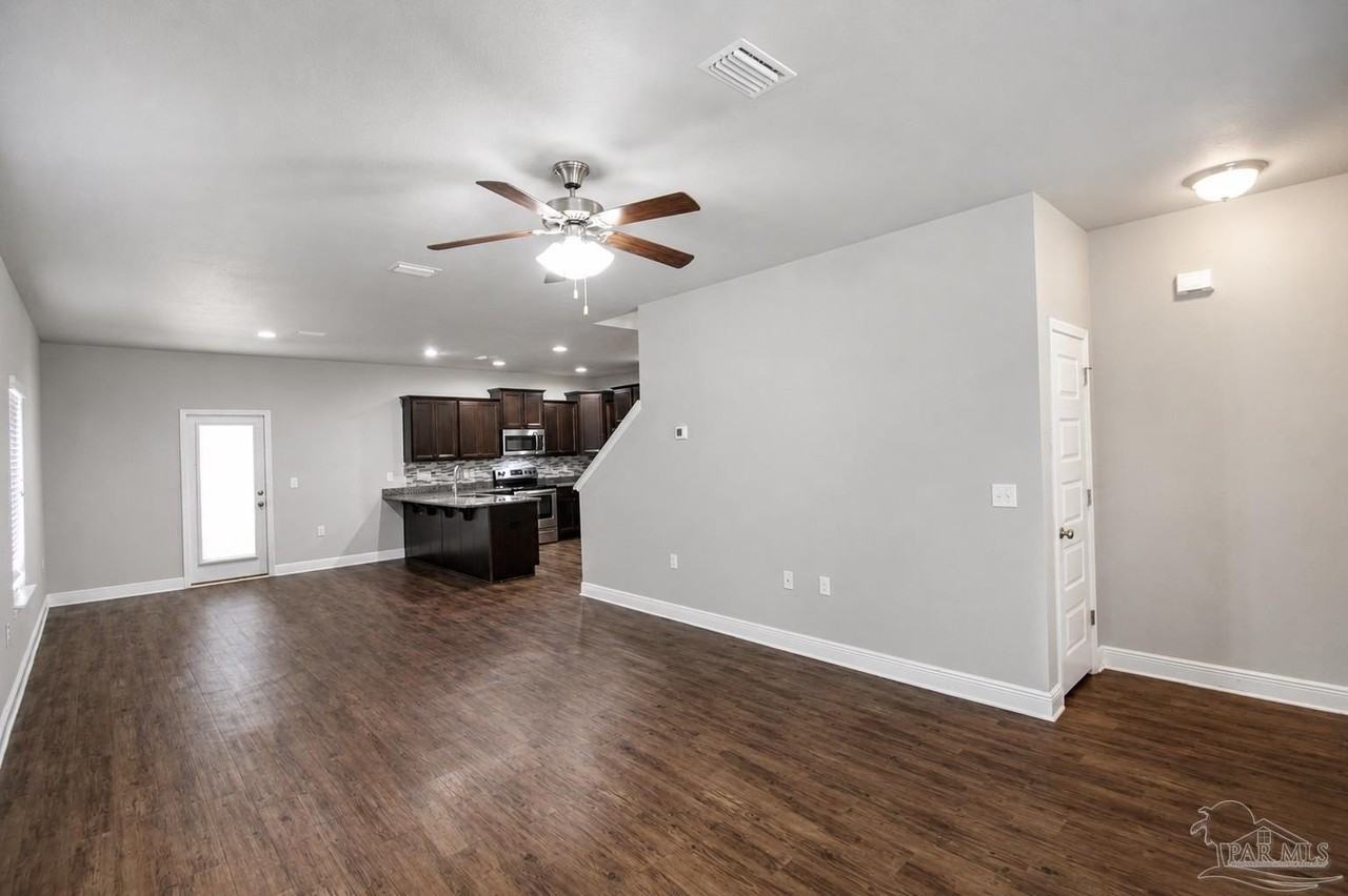 3674 Hawks Landing Cir - Photo 4 of 20