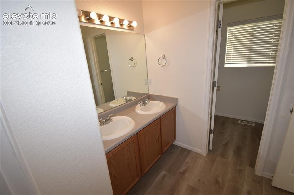 2801 Tumblewood Grv - Photo 5 of 8