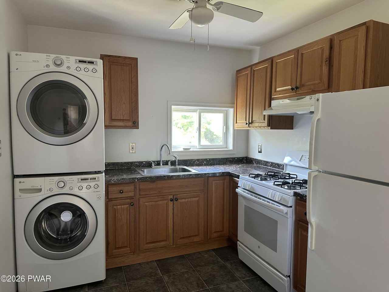 502 W Harford St #2ndFL - Photo 2 of 9