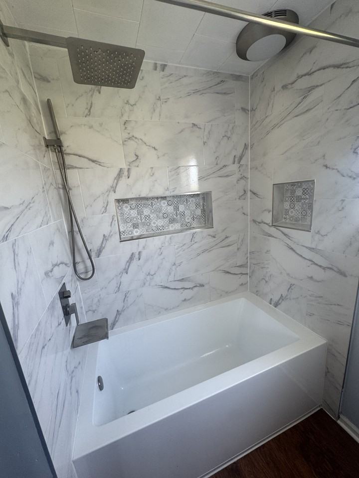 2191 Westside Dr #1 - Photo 4 of 10