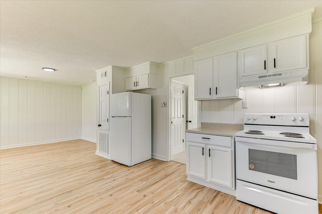 1908 Wylie Dr #1 - Photo 2 of 31