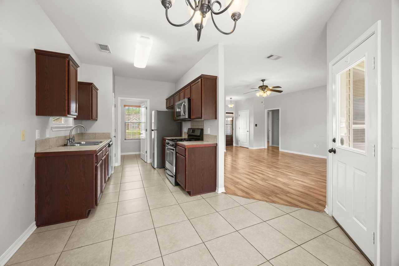 48317 Fox Hollow Blvd #1 - Photo 4 of 21